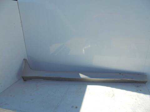 Faldón Lateral Mitsubishi Grandis 2.0 DI-D CAT 136CV 100KW