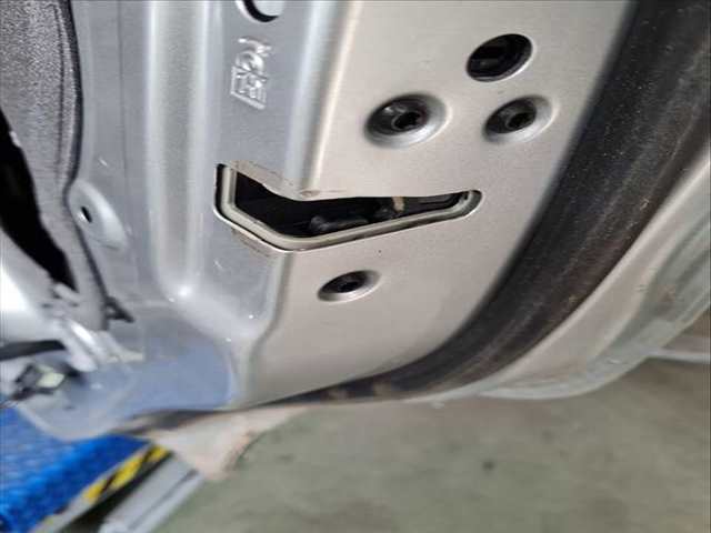 Cerradura Puerta Trasera Derecha Ford EcoSport 1.0 ECOBOOST 125CV 92KW