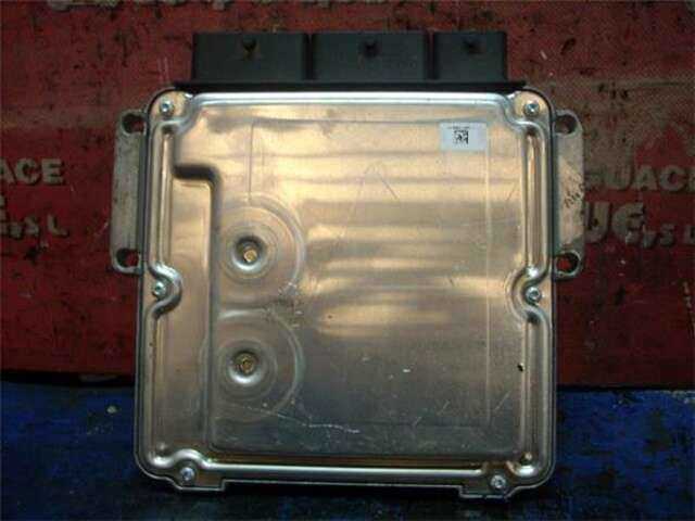 Foto 2ª: Centralita Motor ECU Dacia Sandero 1.5 LAUREATE [1.5 LTR. - 66 KW DCI DIESEL FAP CAT] [K9KC612]