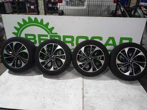 Juego LLantas Renault Scenic XMOD BOSE 132CV