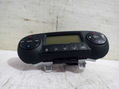 Foto 2ª: Mando Climatizador Hyundai ix35 2.0 CRDI 4WD 136CV 100KW [D4HA] (2010)