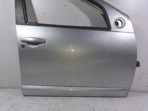 Foto 2ª: Puerta Delantera Derecha Dacia Sandero LAUREATE 68CV 50KW [K9K792] (2009)