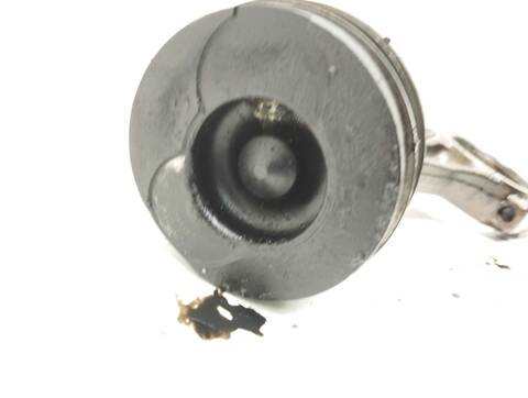 Foto 3ª: Despiece Motor Suzuki Grand Vitara 1.9 DDIS TD 129CV 95KW [F9Q] (2006)