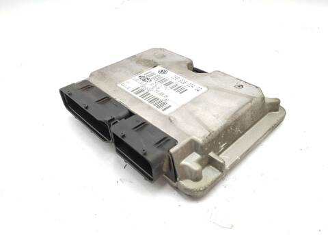 Foto 2ª: Centralita Motor ECU Volkswagen Polo 1.4 16V 75CV 55KW [BKY] (2004)