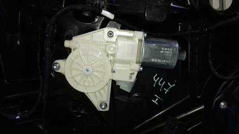 Foto 2ª: Elevalunas Eléctrico Delantero Izquierdo Mercedes Vito 1.6 CDI CAT 114CV 84KW (2014)