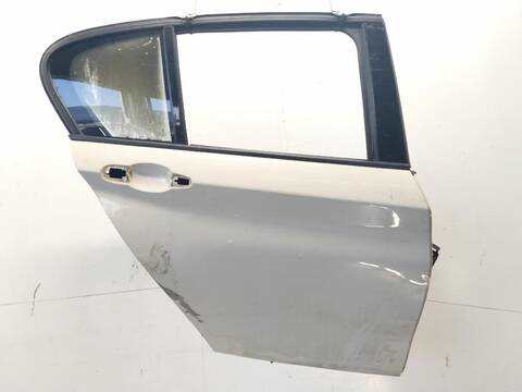 Foto 2ª: Puerta Trasera Derecha Bmw Serie 1 114 116 D [N47 D20 C] (2006)