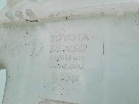 Foto 3ª: Deposito Limpiaparabrisas Toyota Urban ACTIVE 90CV 66KW [1ND] (2010)