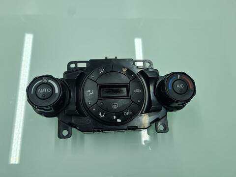 Mando Calefacción A. A. Ford Fiesta AMBIENTE 68CV 50KW
