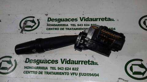 Foto 2ª: Mando Multifuncion Toyota Land Cruiser 3.0 TD 163CV 120KW [1KDFTV] (2006)