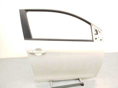 Puerta Delantera Derecha Toyota Aygo 1.0 KGB40) 69CV 51KW