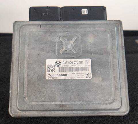 Foto 2ª: Centralita Motor ECU Volkswagen Polo 1 2 LTR. - 66 KW TSI 90CV