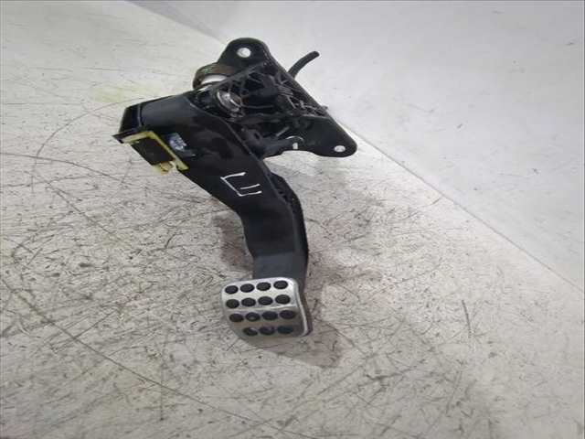 Foto 3ª: Pedal Embrague Mercedes Clase B 150 B 180 CDI - D 246.212) 109CV [OM 607.951 (K9K)] (2011)