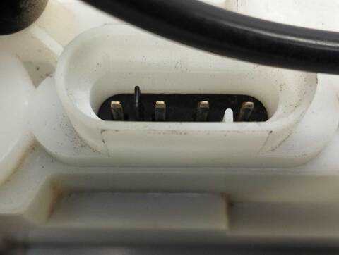Foto 3ª: Cerradura Puerta Delantera Izquierda Renault Twingo 1.5 DCI DIESEL 64CV 47KW [K9K 17] (2009)