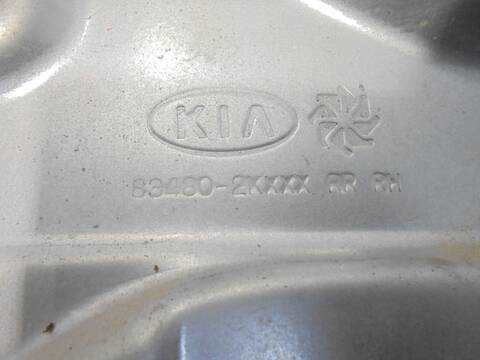 Foto 4ª: Elevalunas Manual Trasero Derecho Kia Soul 1.6 CAT 204CV 150KW [G4FC] (2010)