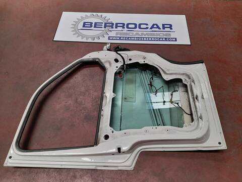 Foto 2ª: Puerta Delantera Izquierda Volkswagen Transporter 1.9 TDI CAT T5 BUS AXB) [BRS] (2008)