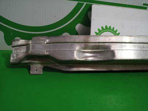 Foto 3ª: Refuerzo Paragolpes Delantero Audi A6 2.4 BERLINA 177CV 130KW [BDW] (2004)