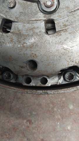 Foto 3ª: Volante Motor Renault Laguna 1.9 DCI 130CV [F9QI7] (2006)