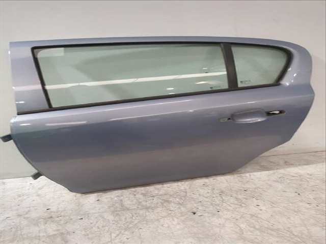 Foto 3ª: Puerta Trasera Izquierda Opel Corsa 1.3 CDTI L08 L68) 75CV [A 13 DTC Z 13 DTJ] (2006)