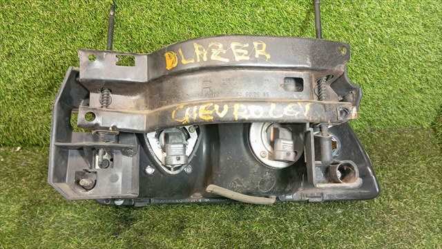 Foto 2ª: Faro Derecho Chevrolet Blazer 4.3 GASOLINA GENERAL MOTORS [L35] (2001)