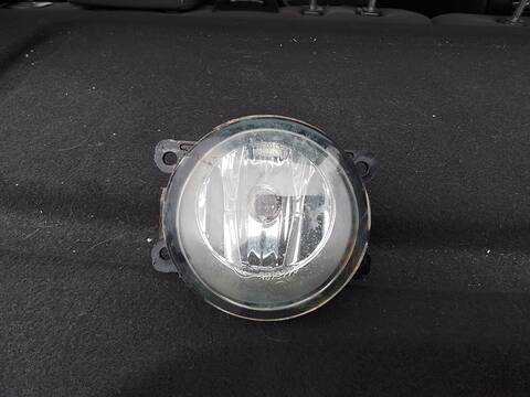 Foto 3ª: Faro Antiniebla Delantero Izquierdo Ford Focus 1.6 TDCI CAT 95CV 70KW [T3DA] (2014)