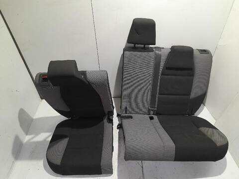 Asientos Traseros Peugeot 207 1.4 16V VTI CAT 8FS - EP3) 95CV