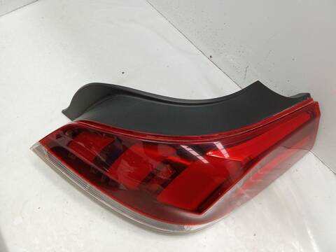 Foto 3ª: Piloto Trasero Derecho Peugeot 508 2.0 HDI 140CV 103KW [RHF (DW10BTED4),RHA (DW10CTED4)] (2024)