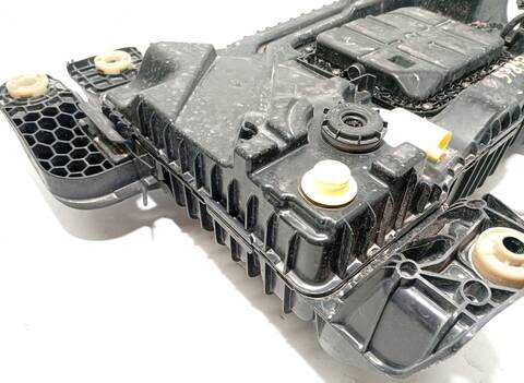 Foto 2ª: Deposito AdBlue Peugeot 3008 1.5 BLUEHDI 130 131CV 96KW [YHZ] (2019)