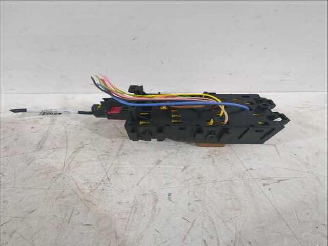 Caja Reles Fusibles Peugeot Rifter 1.5 BLUEHDI 100 102CV