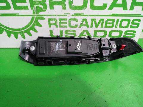 Foto 2ª: Botonera Elevalunas Nissan Qashqai 1.3 DIG-T 140CV [HR13DDT] (2013)