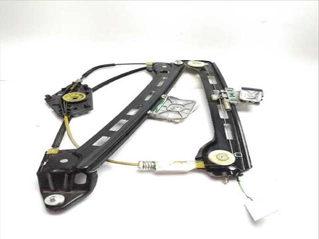 Elevalunas Manual Trasero Izquierdo Volkswagen Passat 2.0 BLUETDI