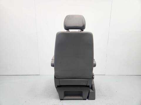 Foto 2ª: Asiento Delantero Izquierdo Volkswagen Transporter T5 COMBI FURGONETA TECHO MEDIO ELEVADO [AXD] (2005)
