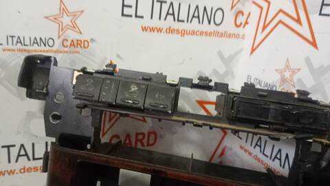 Foto 2ª: Consola Central Audi Allroad 2.5 TDI 132KW) 180CV [BAU] (2003)