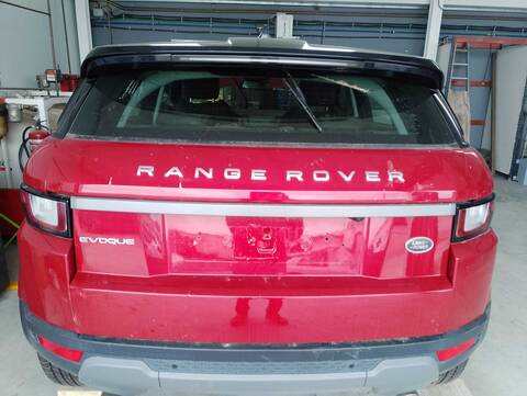 Foto 2ª: Portón Land Rover Range 2.0 D150 MHEV 4X4 150CV 110KW [204DTD(AJ21D4)] (2017)
