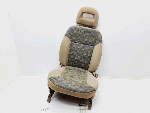 Asiento Delantero Derecho Nissan Terrano AVENTURA 125CV 92KW