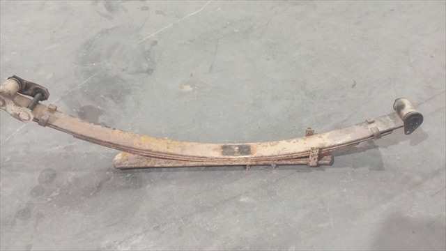 Foto 3ª: Puente Trasero Mitsubishi Pajero 2.6 G L042 CABRIO [4G54] (1984)