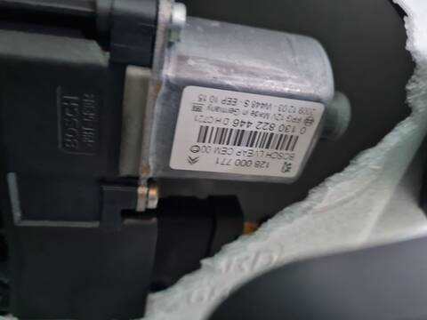 Elevalunas Manual Trasero Derecho Citroen C5 EXCLUSIVE BERLINA 140CV 103KW