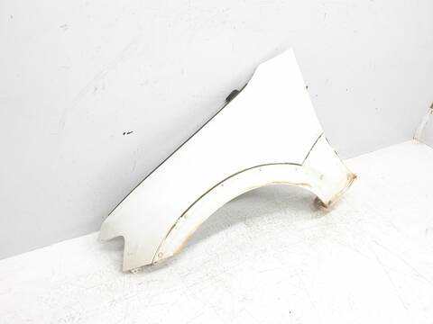 Foto 3ª: Aleta Delantera Izquierda Mitsubishi Montero 3.2 DI-D INTENSE 5-PTAS.) [4M41] (2008)