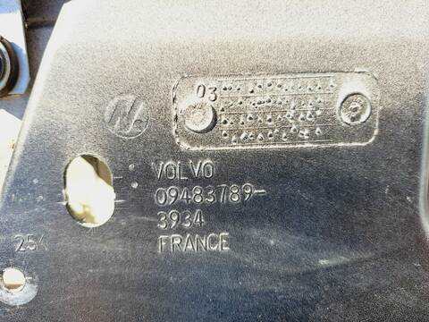 Foto 3ª: Portón Volvo XC 90 2.9 BI-TURBO CAT 272CV 200KW [B6294T] (2004)