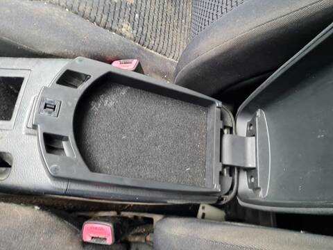 Foto 2ª: Consola Central Toyota Rav4 EXECUTIVE 136CV 100KW [2AD] (2008)