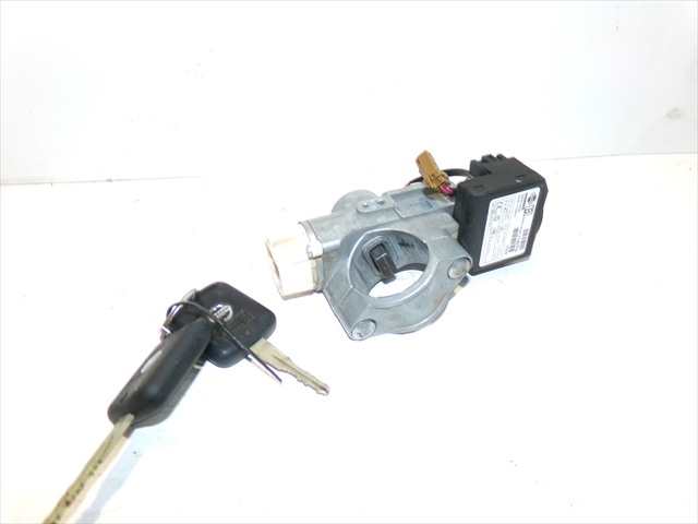 Foto 2ª: Antirrobo Nissan X-Trail 2.2 DCI 2001-2014 [YD22] (2007)