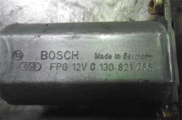 Foto 3ª: Elevalunas Eléctrico Delantero Derecho Peugeot 307 2.0 16V [RFN (EW10J4)]