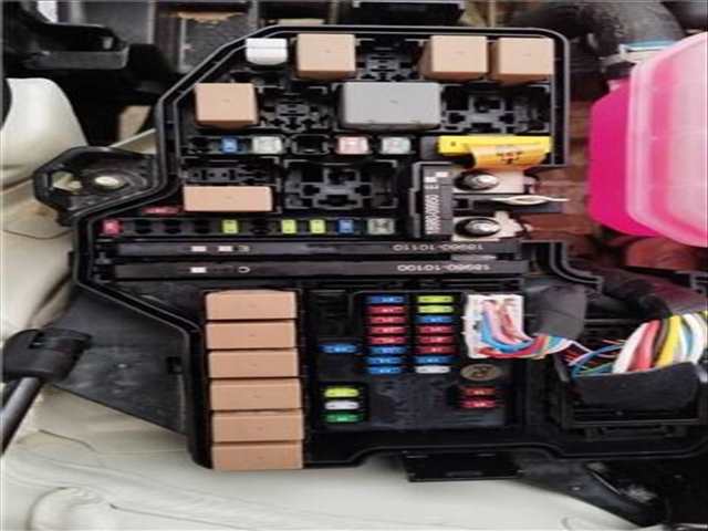 Caja Reles Fusibles Kia Niro 1.6 105CV