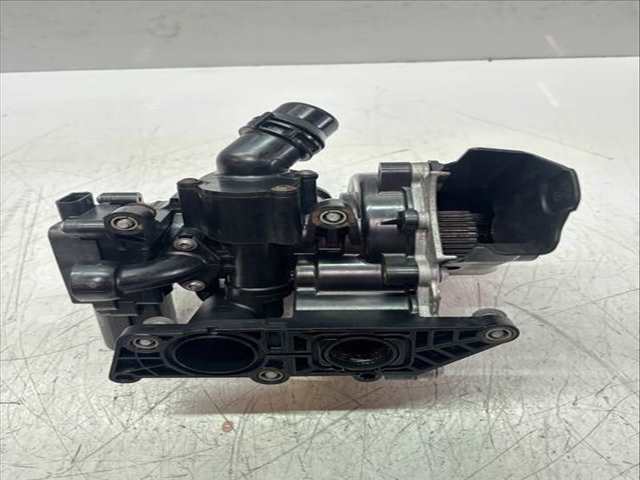 Foto 1ª: Bomba de Agua Audi A4 190 CV 140KW [DBPA DBP CVK] (2019)