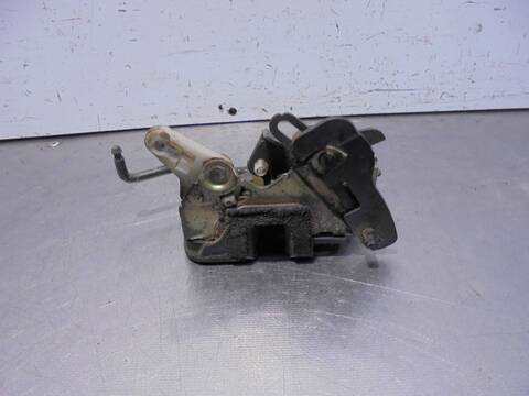 Foto 3ª: Cerradura Puerta Trasera Izquierda Hyundai Accent GL 5P 86CV 63KW [G4EA] (2002)