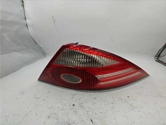 Piloto Trasero Derecho Ford Mondeo 2.0 GHIA (06.2003- ) (D) [2.0 LTR. - 96 KW TDCI CAT]