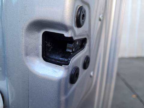 Cerradura Puerta Delantera Derecha Renault Scenic ZEN 158CV GRAN