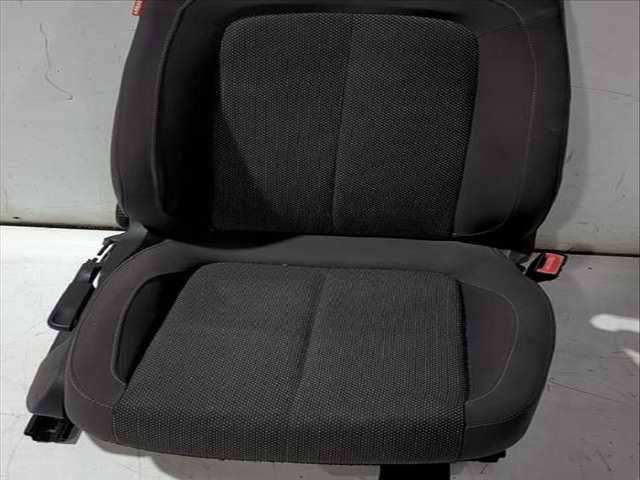 Foto 2ª: Asiento Delantero Derecho Seat Exeo 1.8 TSI 120CV [CDHA] (2008)