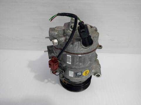 Foto 3ª: Compresor Aire Acondicionado Seat Ibiza STYLE 95CV [DLAC] (2017)