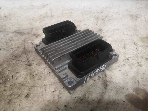 Centralita Motor ECU Opel Corsa Y17DTL