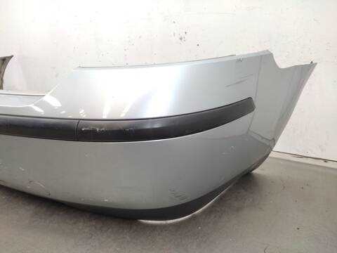 Foto 2ª: Paragolpes Trasero Ford Mondeo 2.0 16V TDDI - TDCI 115CV 85KW [HJBB] (2004)